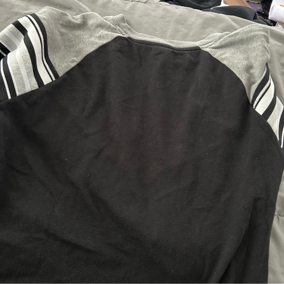 PINK Victoria's Secret Black and Gray Sweater - Picture 5 of 6